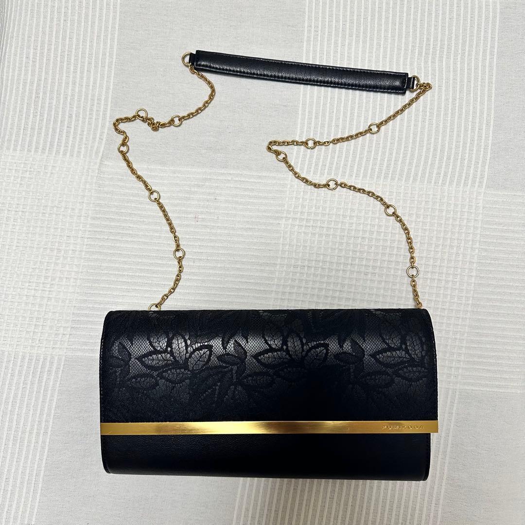 GW限定価格！　Fumikoda TALA チェーンストラップ付きクラッチバッグ