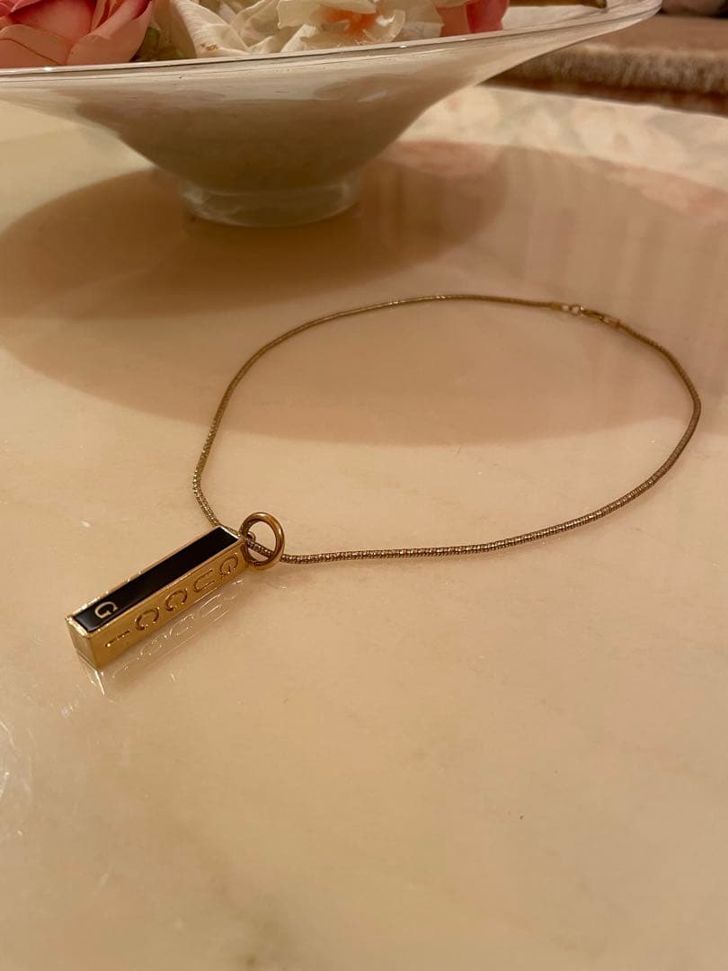 GUCCI❣️バータイプネックレス ‼️ブラック/ゴールド❣️新品未使用‼️レアデザイン
