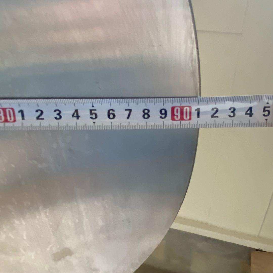 ステンレス製オーバル型ディスプレイケース　ガラスケース　スペースエイジ　近未来