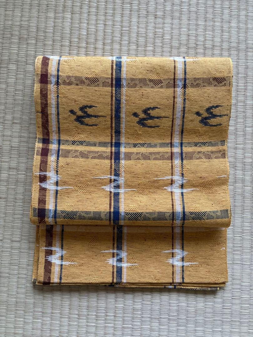 手織り八寸帯　琉球っぽい柄