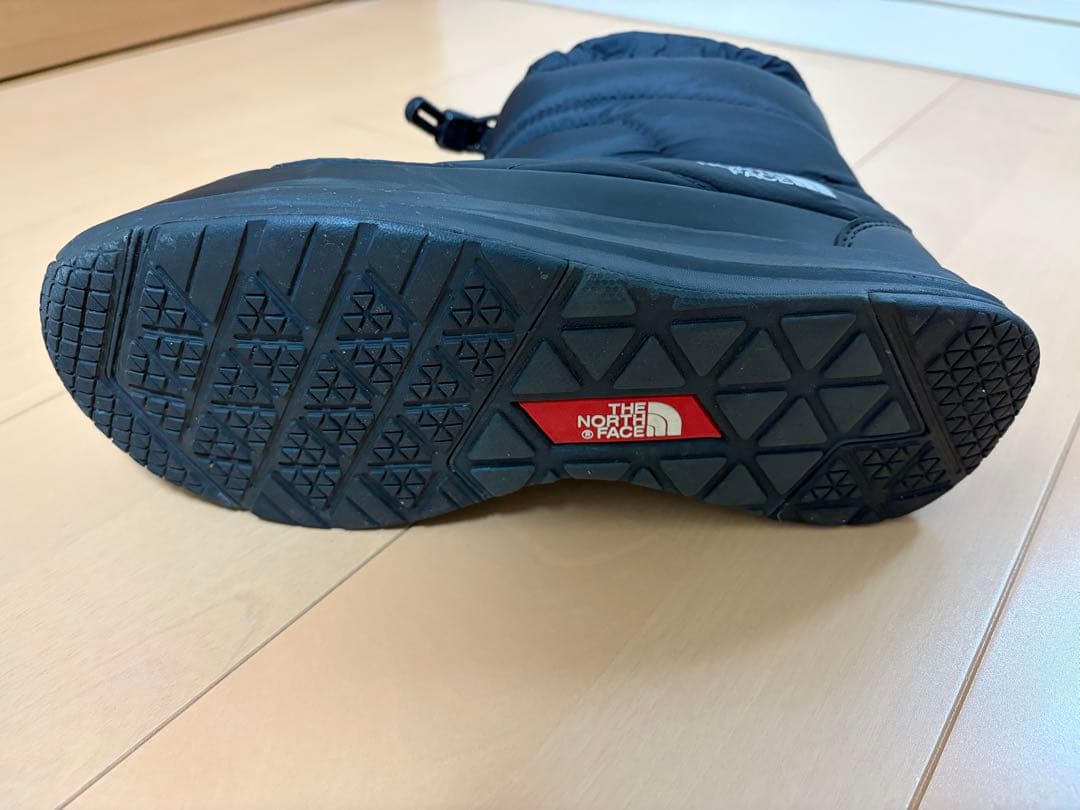 THE NORTH FACEヌプシトラクションライトVウォータープルーフショート