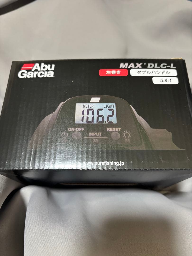 Abu Garcia MAX DLC-L ベイトリール（左）【PEライン付】