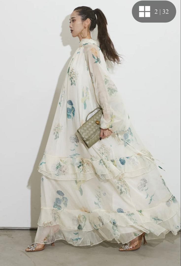 フラワーティアードワンピース　ANDREA & Co