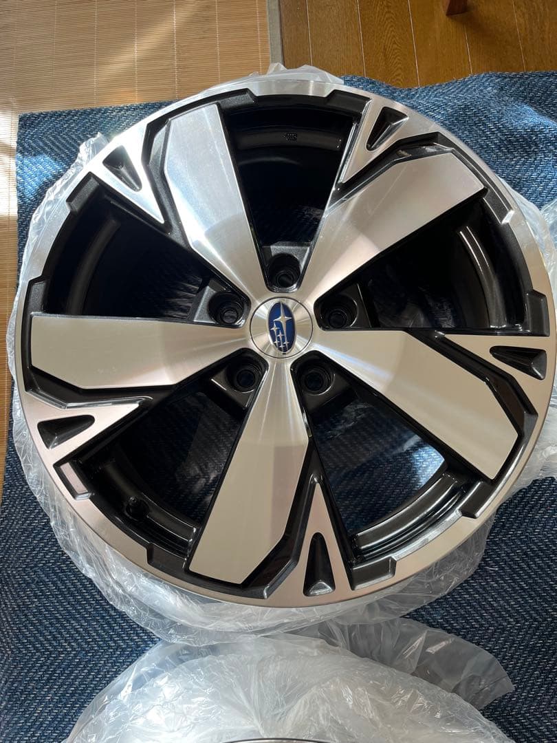 スバル 18インチ 5本スポークホイール