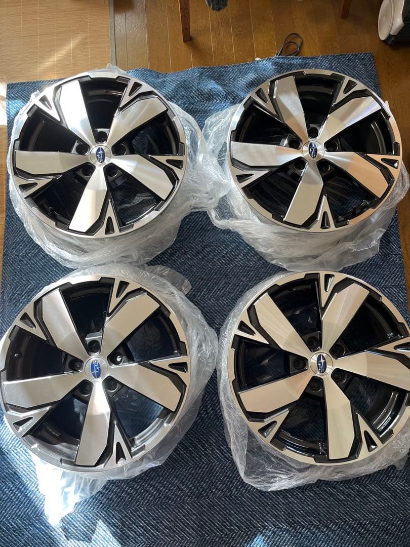 スバル 18インチ 5本スポークホイール