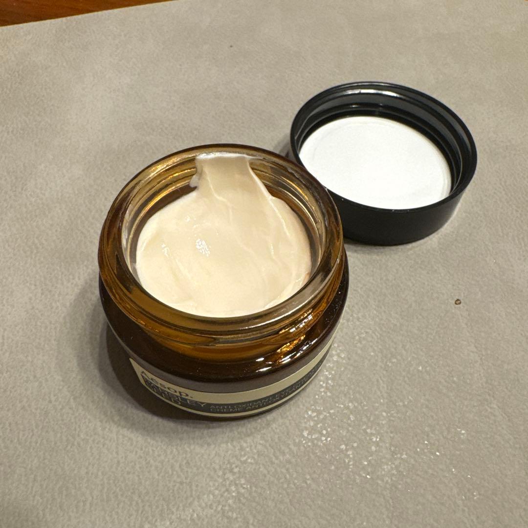 Aesop パセリアイクリームと　アイセラム