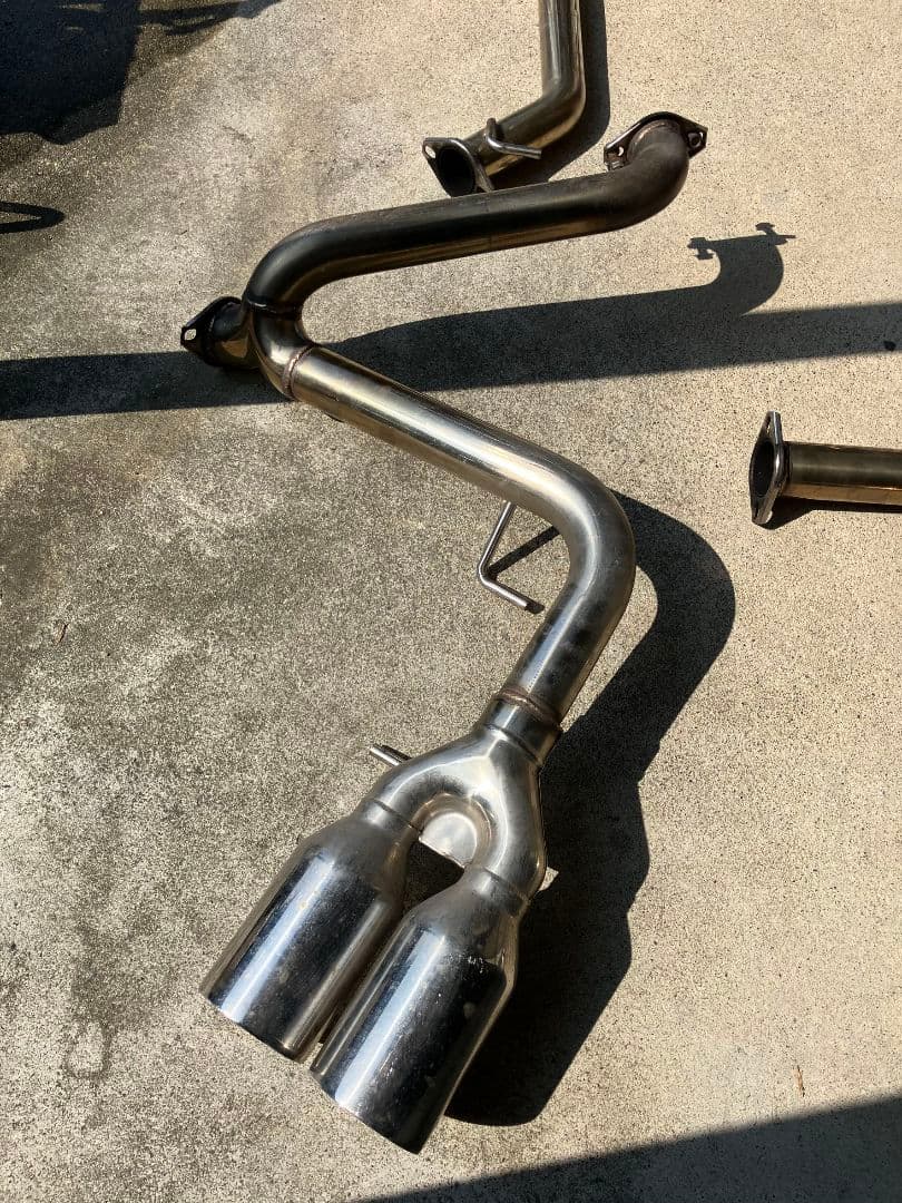 GR86スリーキャッツマフラー