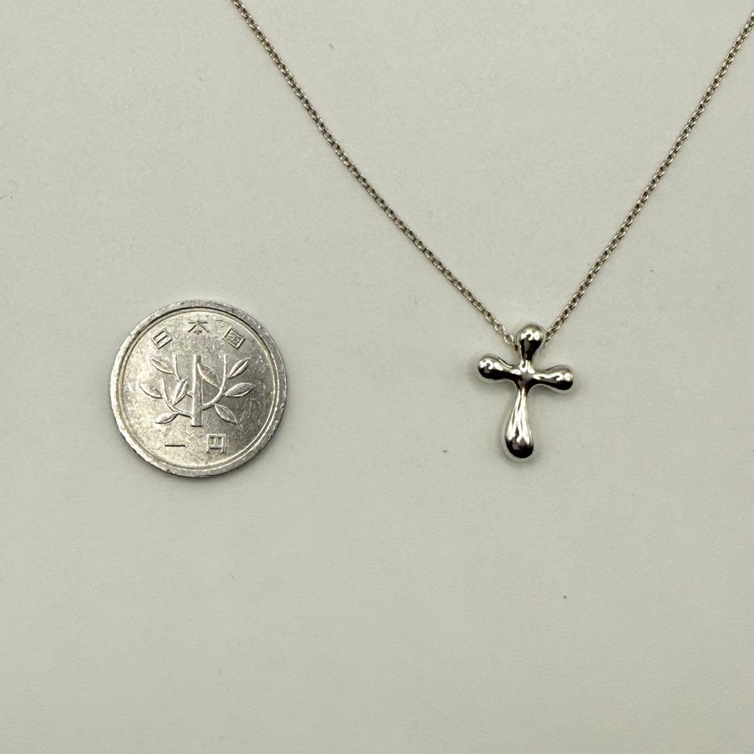 美品★ティファニー スモール クロス ティアドロップ ネックレス シルバー