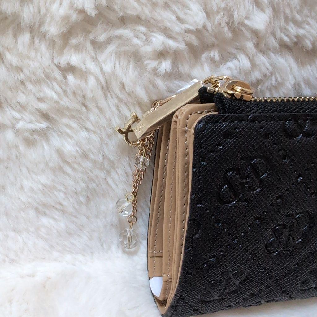 PINKY&DIANNE ブラック二つ折り財布　美品