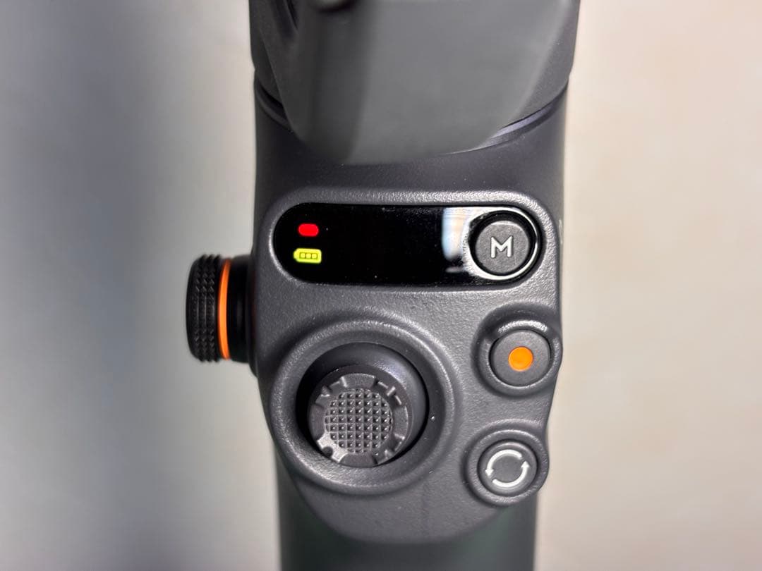 DJI Osmo Mobile 6 スタビライザー ケース&補助ライト付き