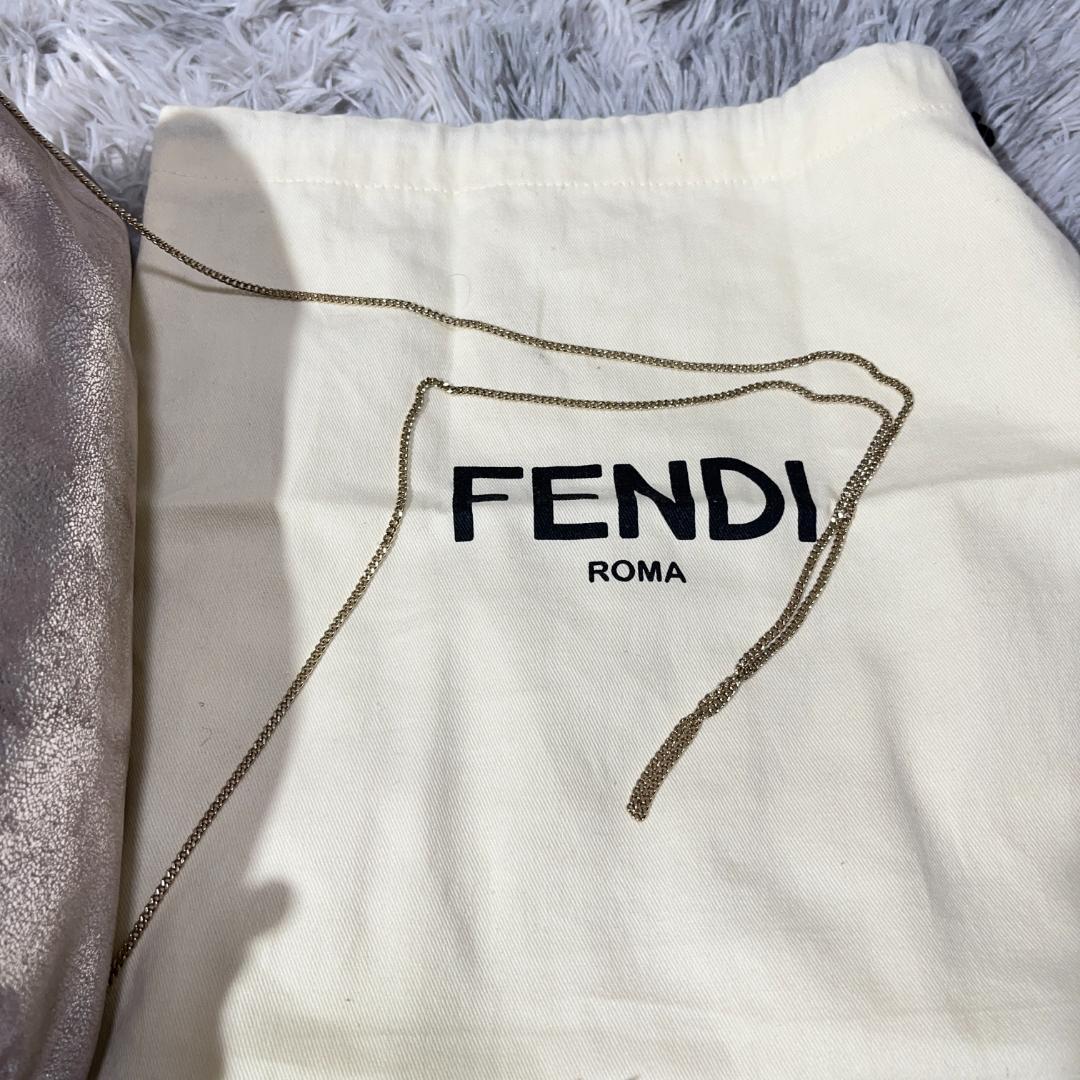 [大人気]　フェンディ　Fendi　ミニクラッチバッグ　ショルダーバッグ　FF