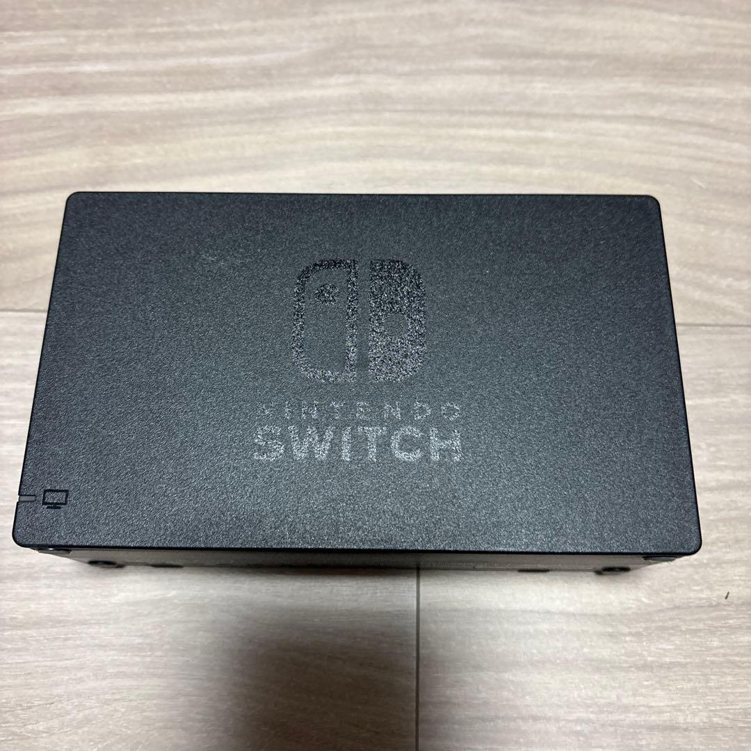 Nintendo Switch 本体 （ジョイコン無し）