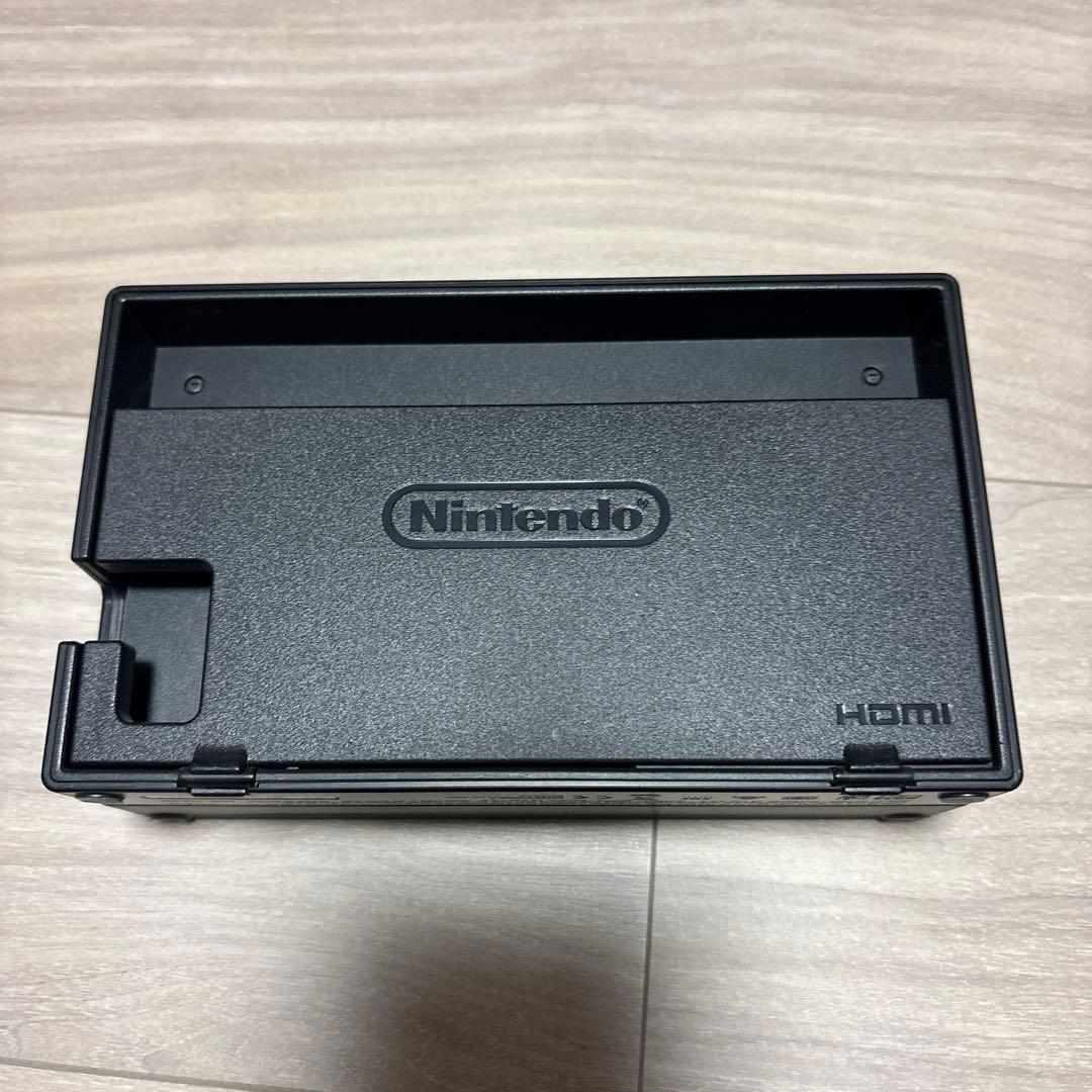 Nintendo Switch 本体 （ジョイコン無し）