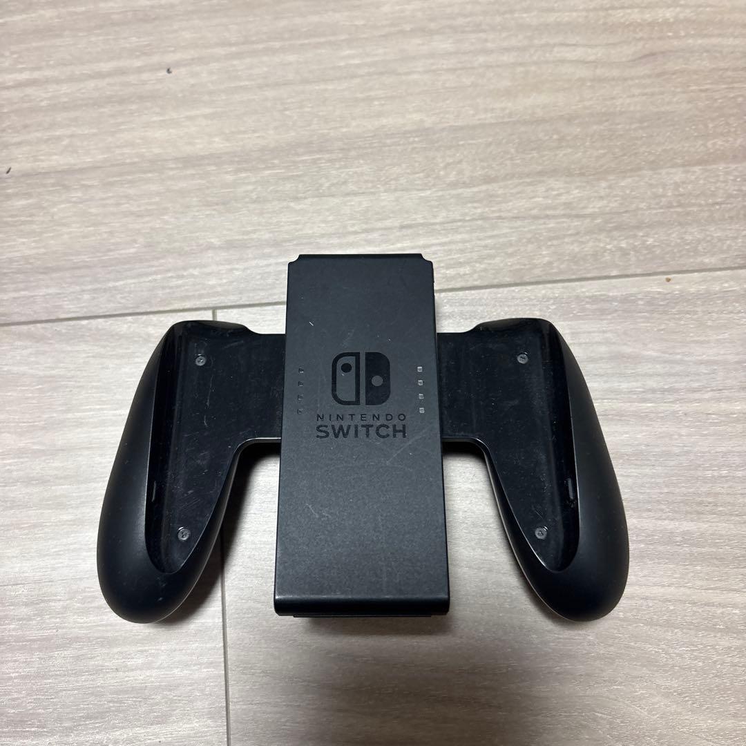 Nintendo Switch 本体 （ジョイコン無し）