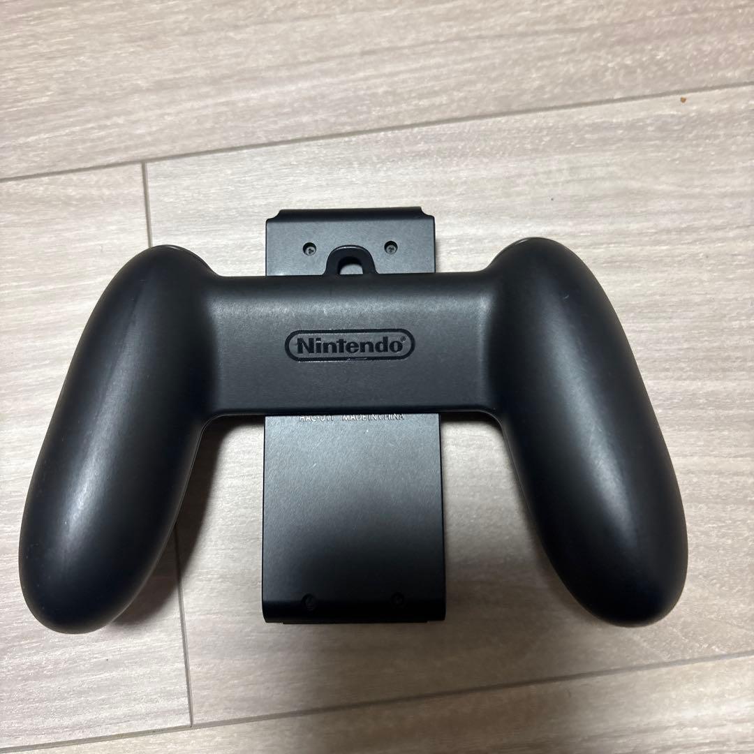 Nintendo Switch 本体 （ジョイコン無し）