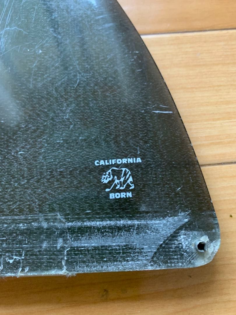 HARBOUR E 9.5 サーフボードフィン