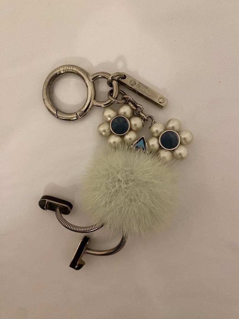 FENDI フェンディ　バッグチャーム ファー ファブリック キーホルダー