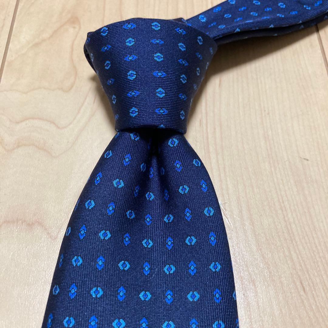 マリネッラ　ネクタイ　ネイビー小紋柄