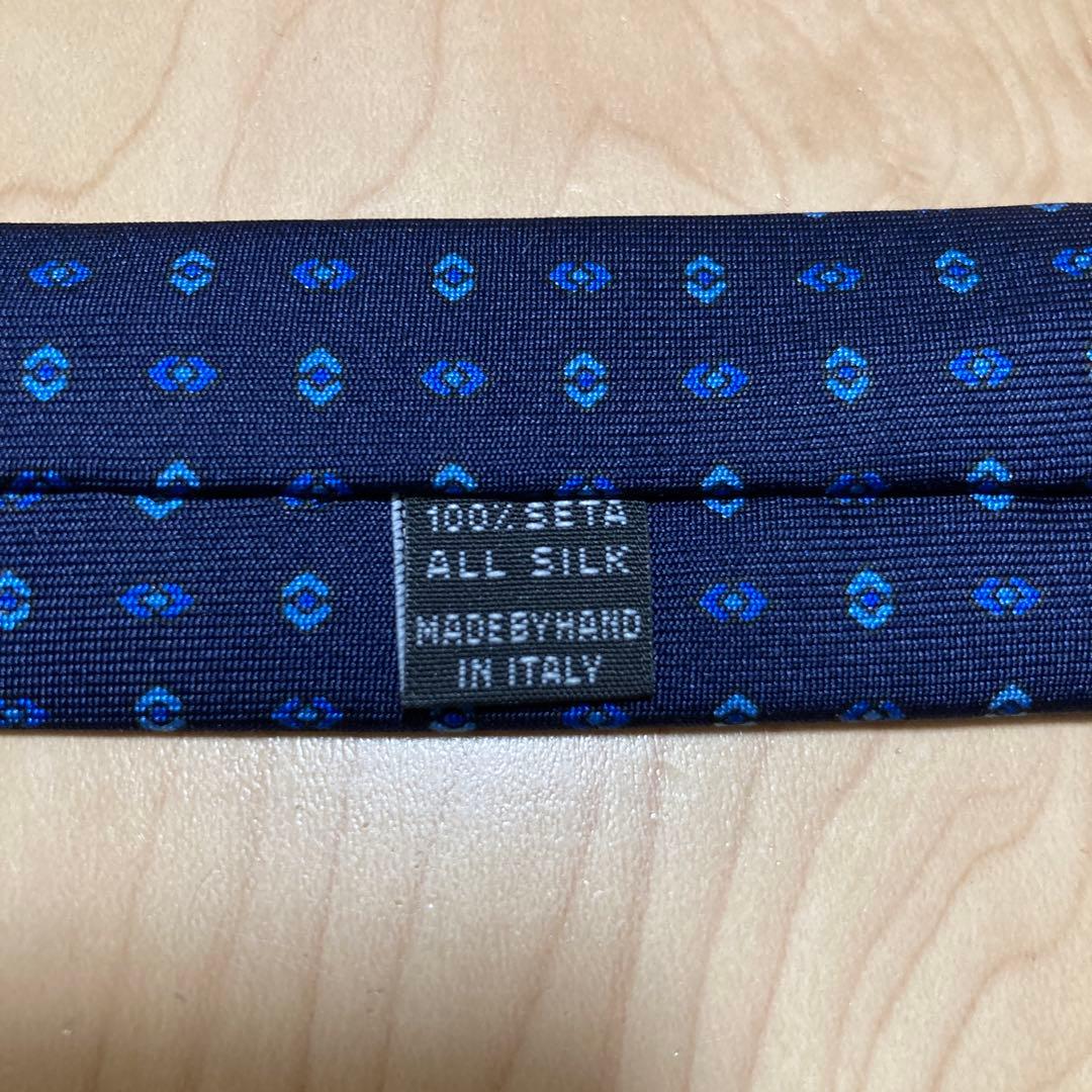 マリネッラ　ネクタイ　ネイビー小紋柄
