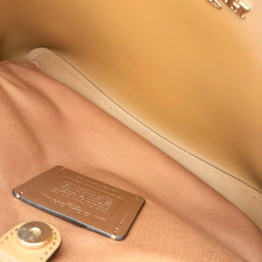 【新品】COACH トートバッグ アベニュー キャリーオール A4