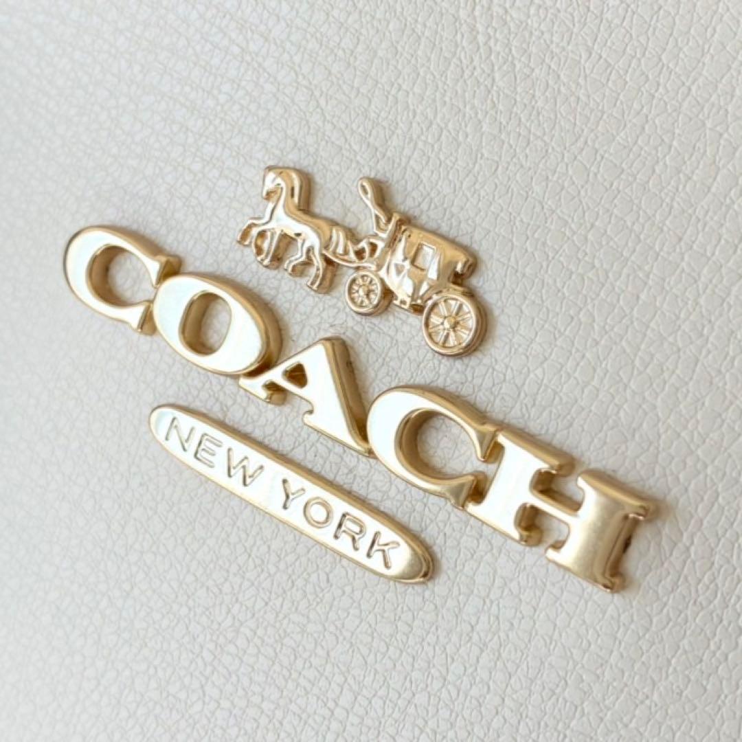 【新品】COACH トートバッグ アベニュー キャリーオール A4