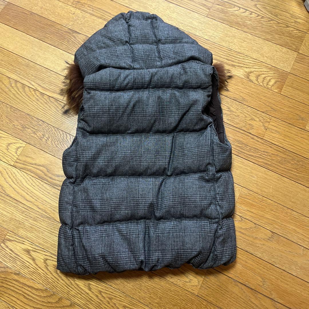 TAITRAS チェック柄ダウンベスト ファー付き