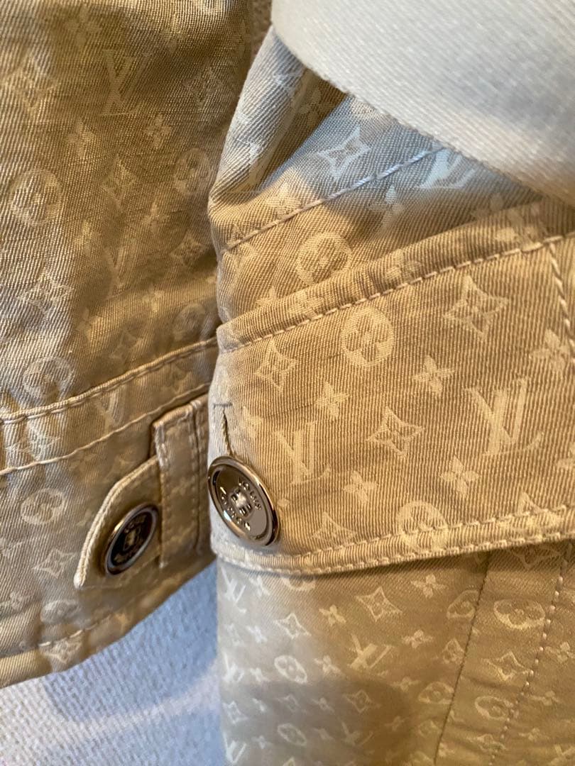 【ルイヴィトン　レディースコットン100% 正規品　ベージュ トレンチコート】