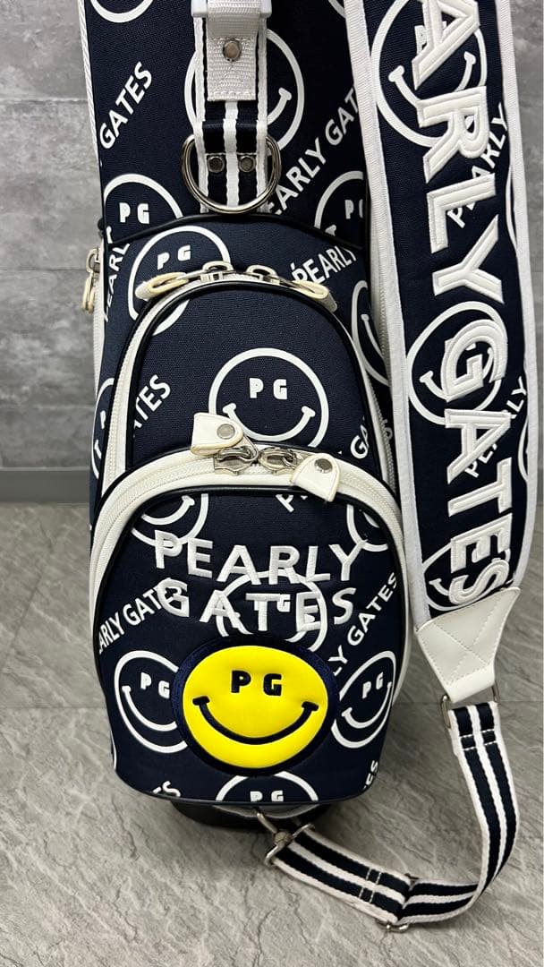 ★人気完売品★ PEARLY GATES ビッグスマイリーキャディバッグ