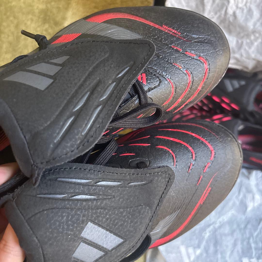 adidas Predator サッカーシューズ ブラック　プレデターエリート