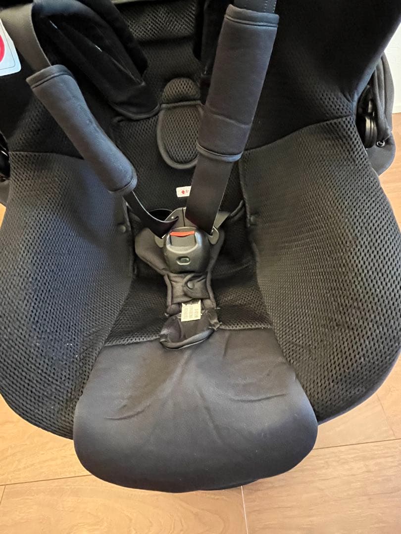 エールべべ　クルット6i グランス　ISOFIX