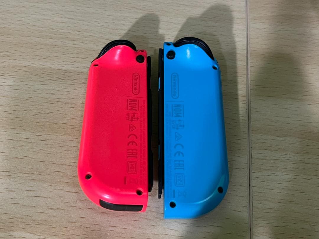 任天堂 switch ニンテンドースイッチ 本体 2018 動確済　美品