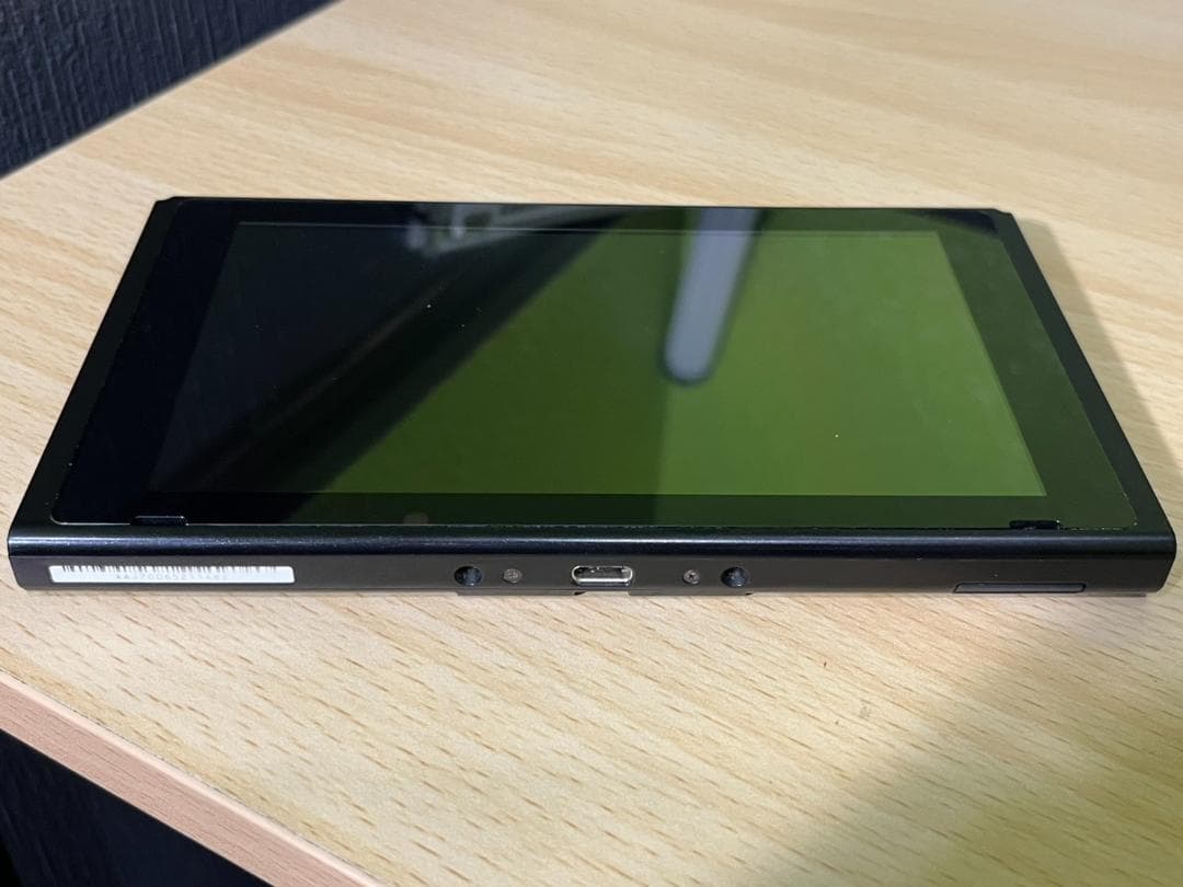 任天堂 switch ニンテンドースイッチ 本体 2018 動確済　美品