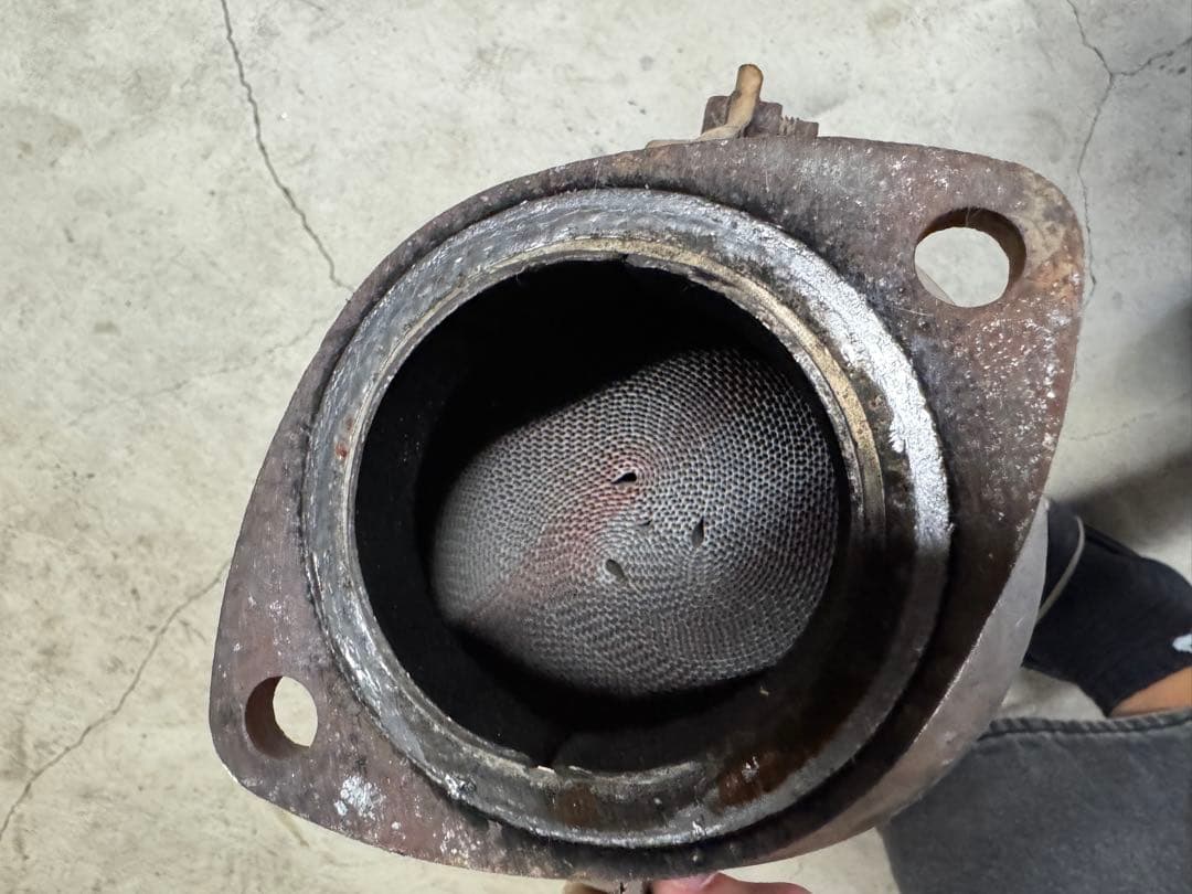 つくる 純正触媒