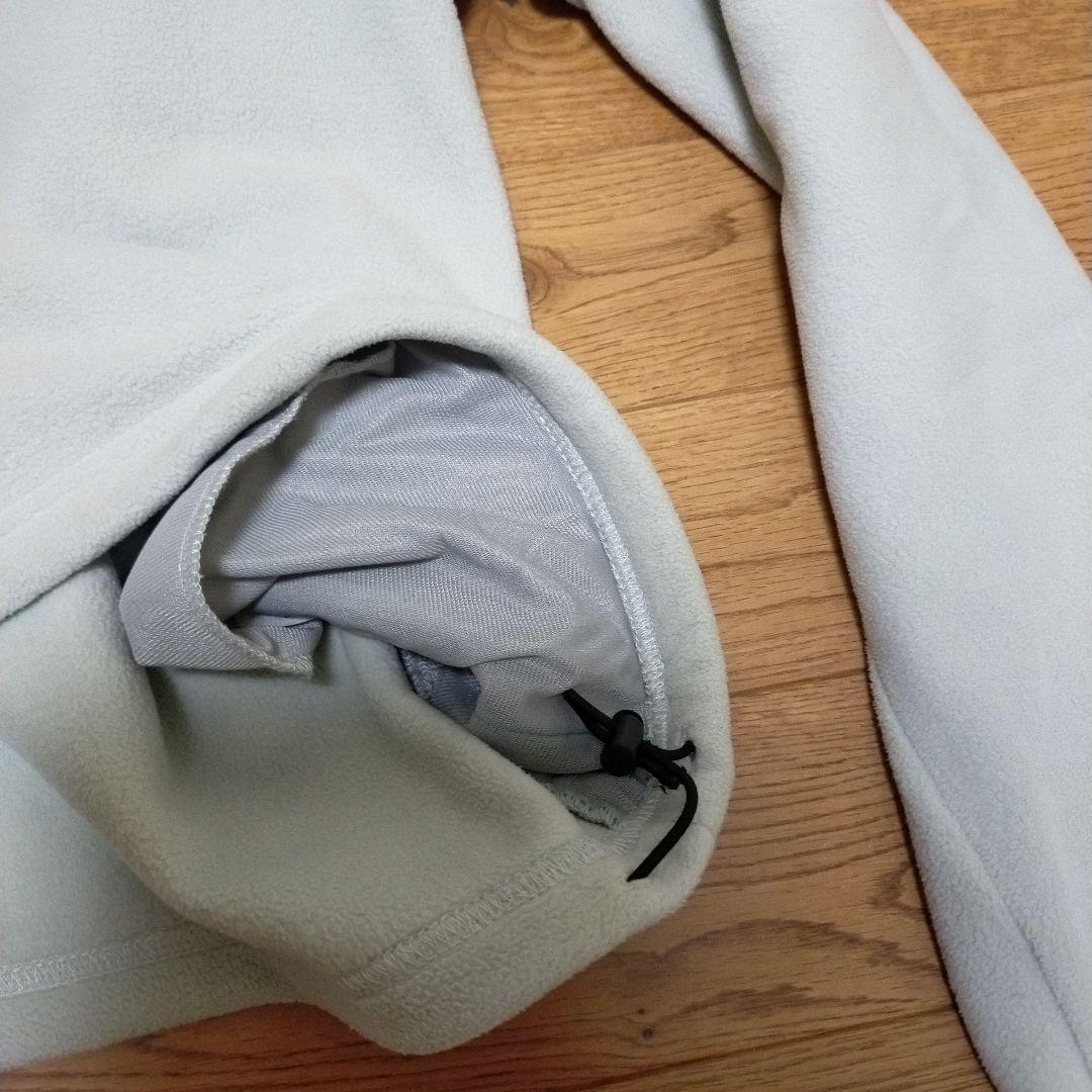 ヨネックス　ライトグレー　ユニS