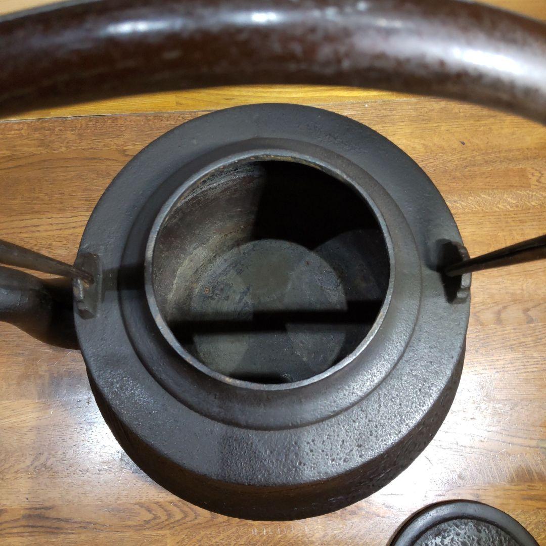 南部鉄瓶　大型特大鋳鉄　茶釜 龍と桜彫刻 南部鉄器　 8リットル　ヴィンテージ