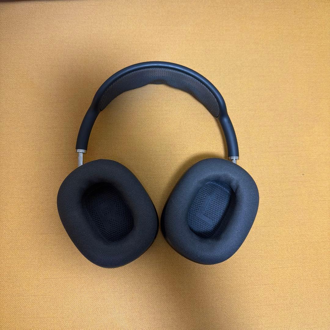 ヘッドホン Air pods max (Lightning