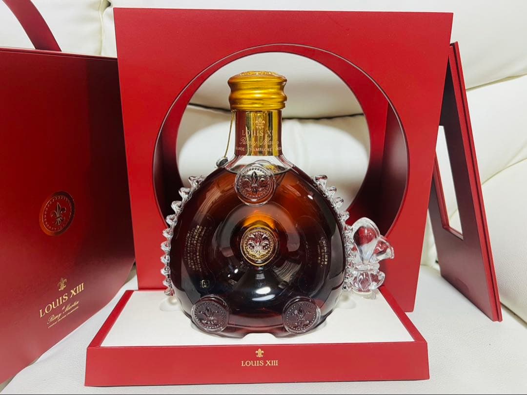 レミーマルタン ルイ13世　バカラ　替栓・展示台・化粧箱付！　正規輸入品　未開封