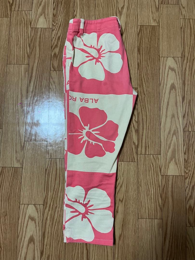 アルバローザ ALBA ROSA 升目サブリナパンツ