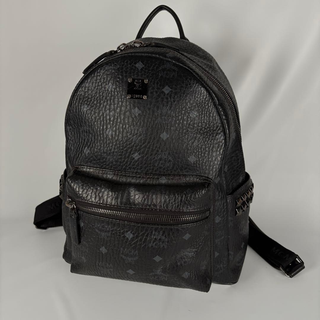 MCM ヴィセトス　リュック バックパック　黒　レザー　スタッズ