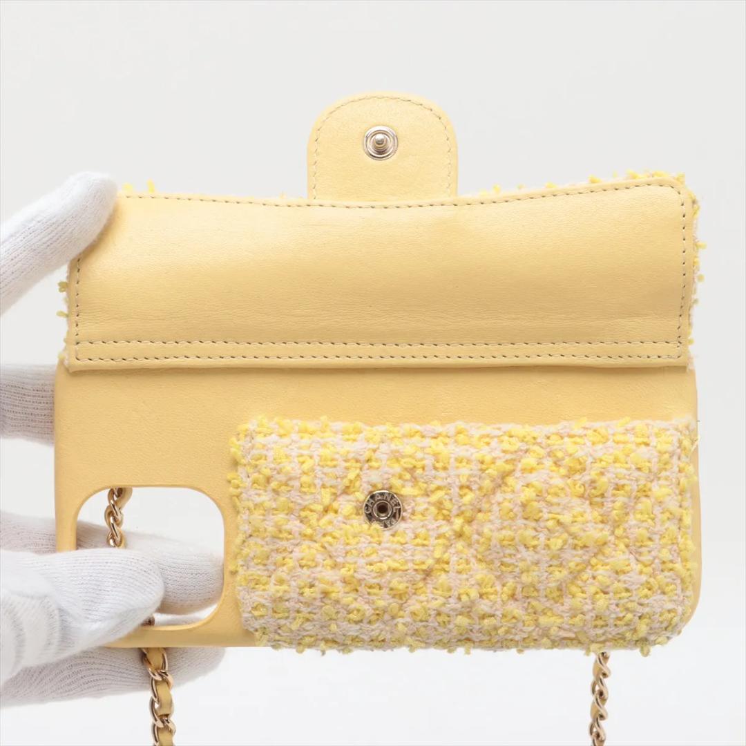 CHANEL ココマーク チェーン付き iPhoneケース