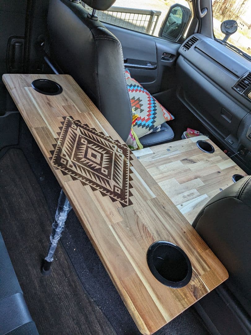 ハイエース　セカンドシートテーブル　オルテガ柄　ネイティブ柄　車中泊　キャンプ