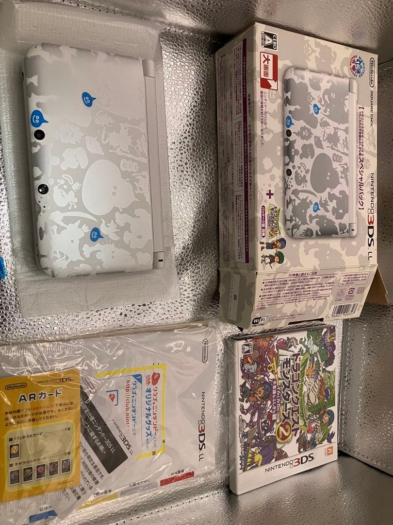 Nintendo 3DSLL ドラゴンクエストモンスター2仕様
