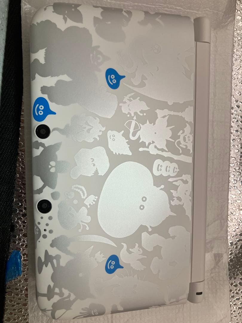 Nintendo 3DSLL ドラゴンクエストモンスター2仕様
