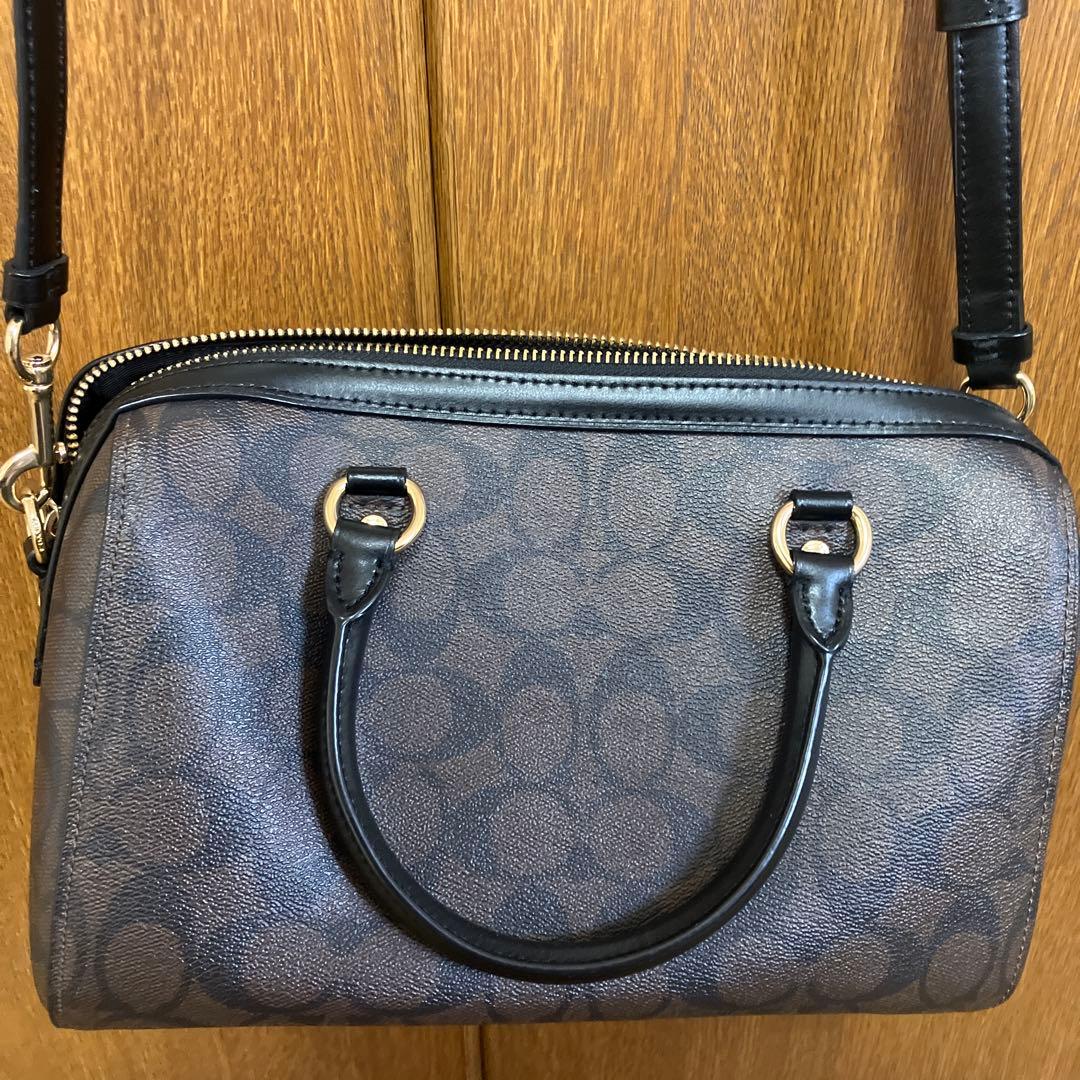 ゆ*き様 COACH ショルダーバッグ ブラウン