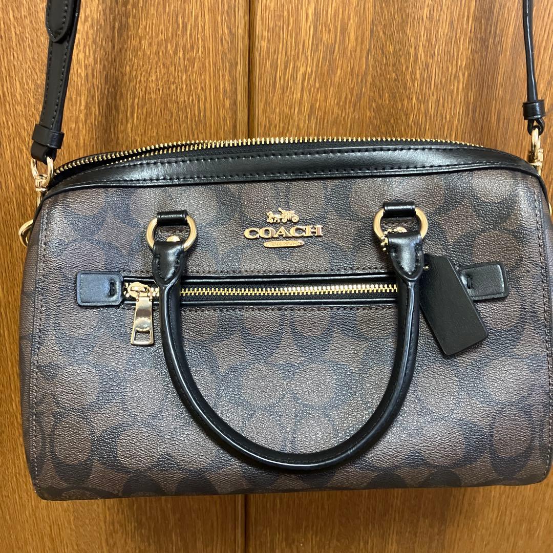 ゆ*き様 COACH ショルダーバッグ ブラウン