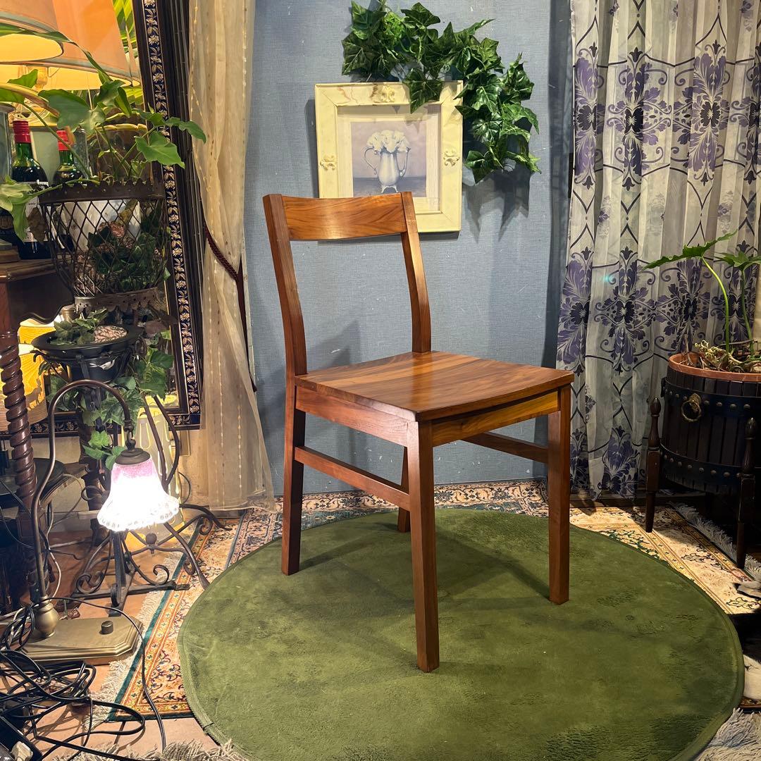 mona 2脚セット　無印良品　板座　ウォールナット無垢材コンパクトチェア