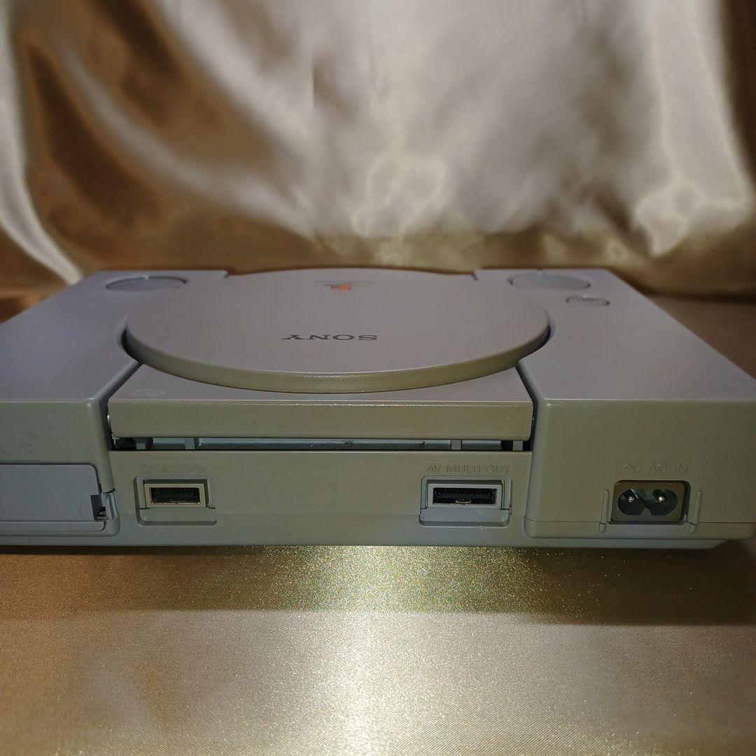 プレイステーション　SCPH-7000