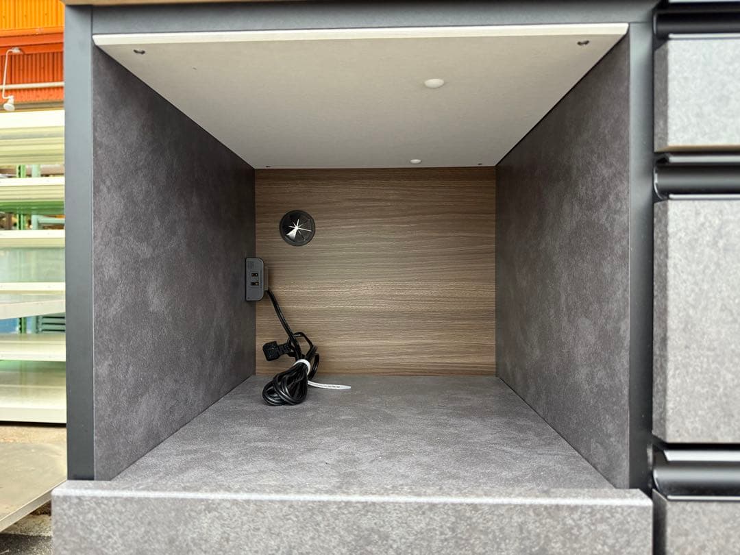 ほぼ未使用　レンジボード　松田家具　ガバーナ　幅117cm 側面傷