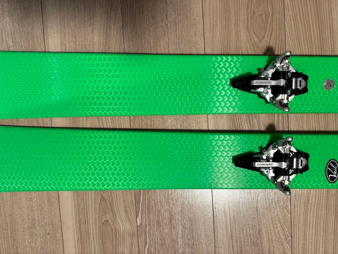 スキー Blackcrows Navisfreebird 179.1cm