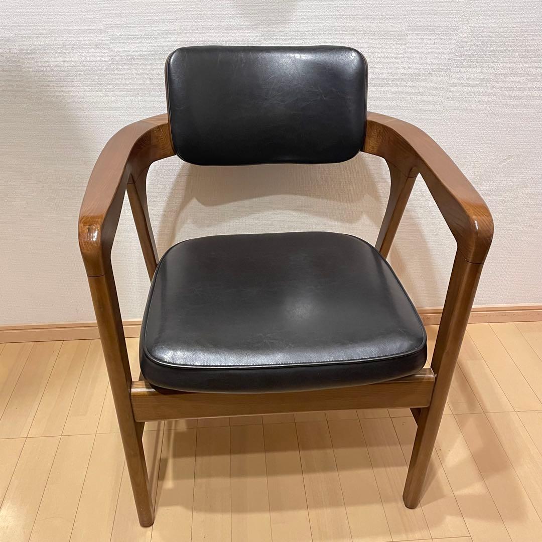 ACME Furniture アクメファニチャー　ワーナー　アーム　チェア